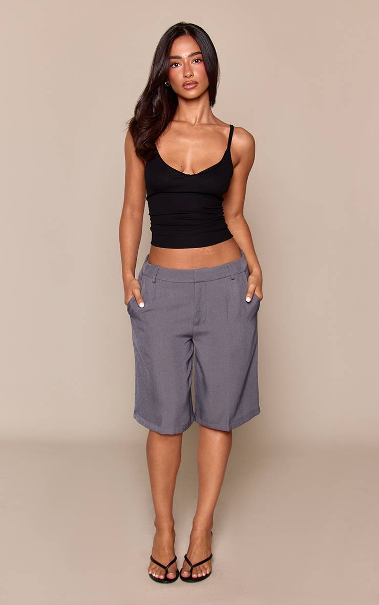 Charbon Bermuda Long Taille Basse Avec Détails De Coutures Pour Petite Taille - Coupe Ajustée Et Structurée