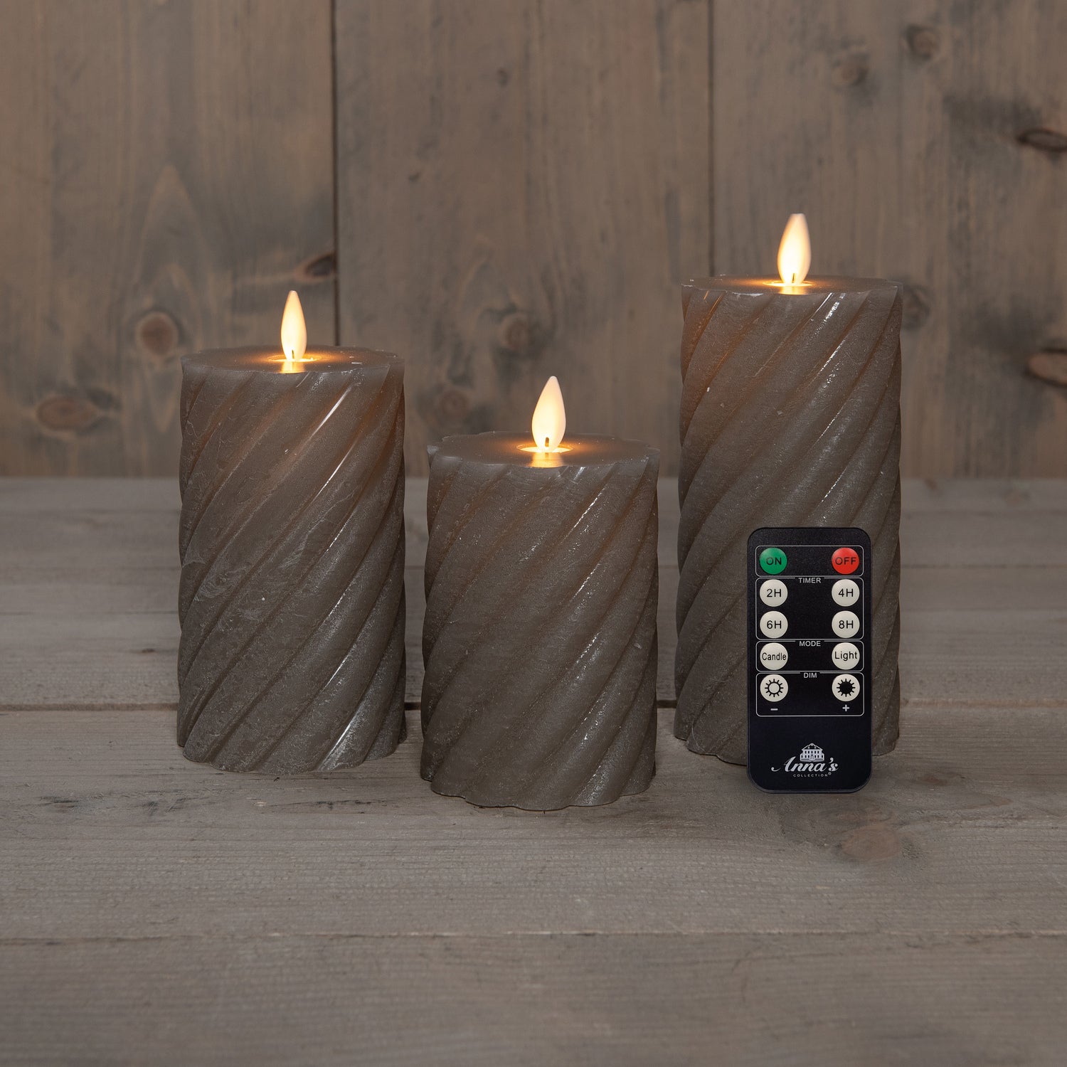 Anna's Collection LED stompkaars Swirl met timer taupe D 7,5 H 10 / 12,5 / 15 cm 3 stuks