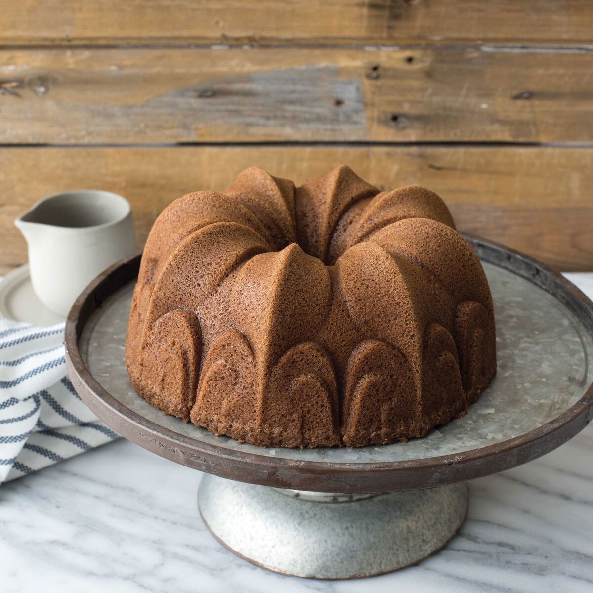 Fleur De Lis Bundt