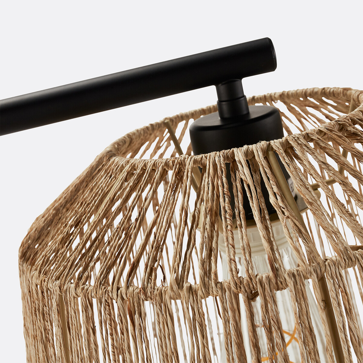 LA REDOUTE INTERIEURS<br>Luminária de pé em metal e cânhamo, Yaku