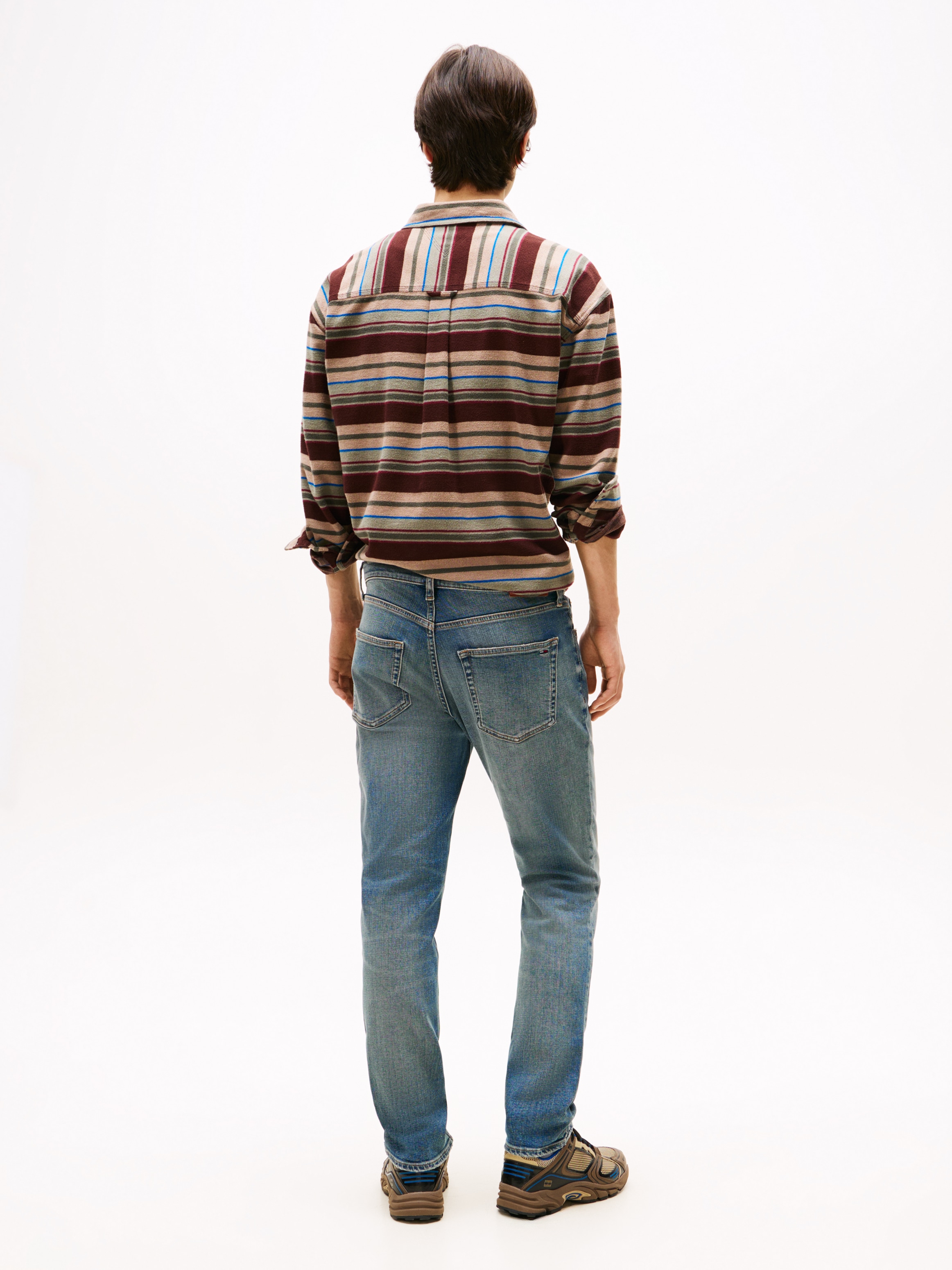 Tommy Jeans Slim-fit-Jeans »Scanton Slim«, Slim‑Fit‑Jeans mit mittlerer Leibhöhe, 5‑Pocket‑Design