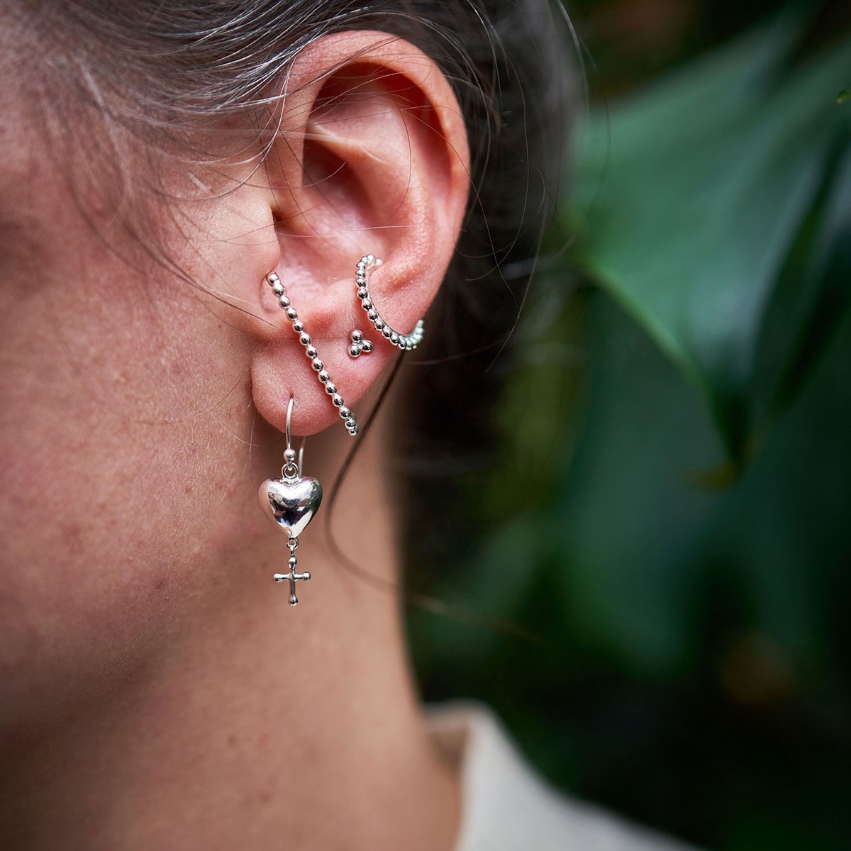Bague d'oreille ligne de perles à l'unité en argent