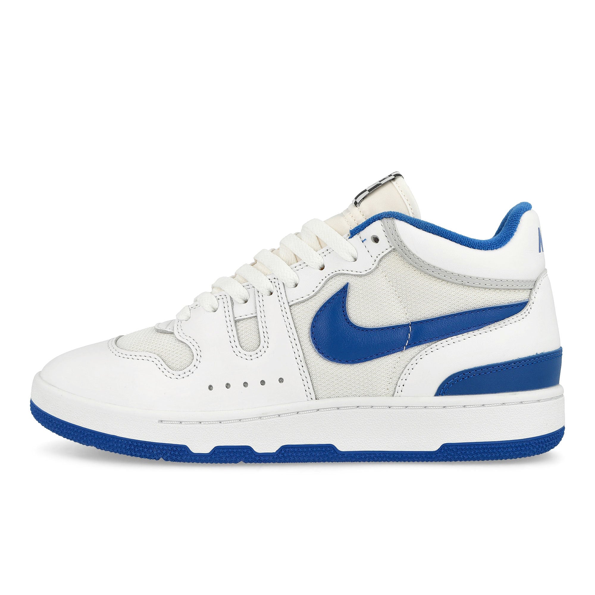 Nike<br>Attack