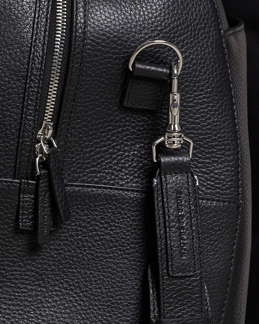Tiger of Sweden Brome Grained Leather Weekendbag Black