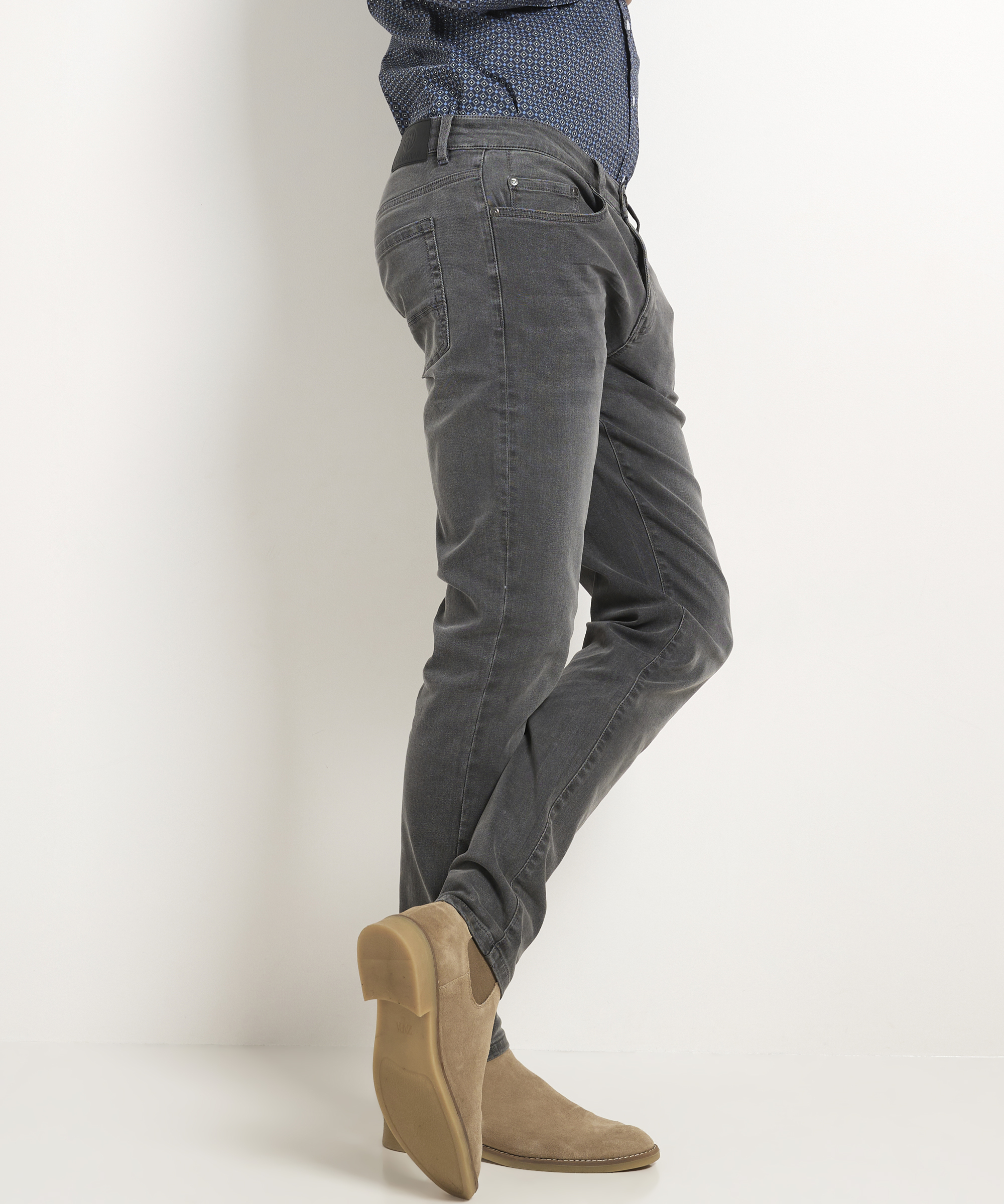 slim fit stretch jeans