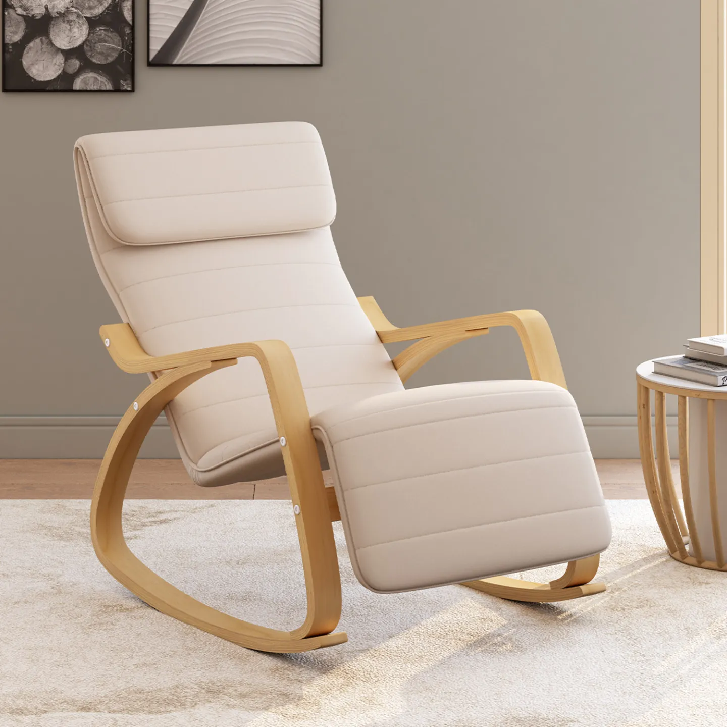 Fauteuil à bascule NILS, rocking chair avec repose pied en bois façon hêtre et coussin tissu beige