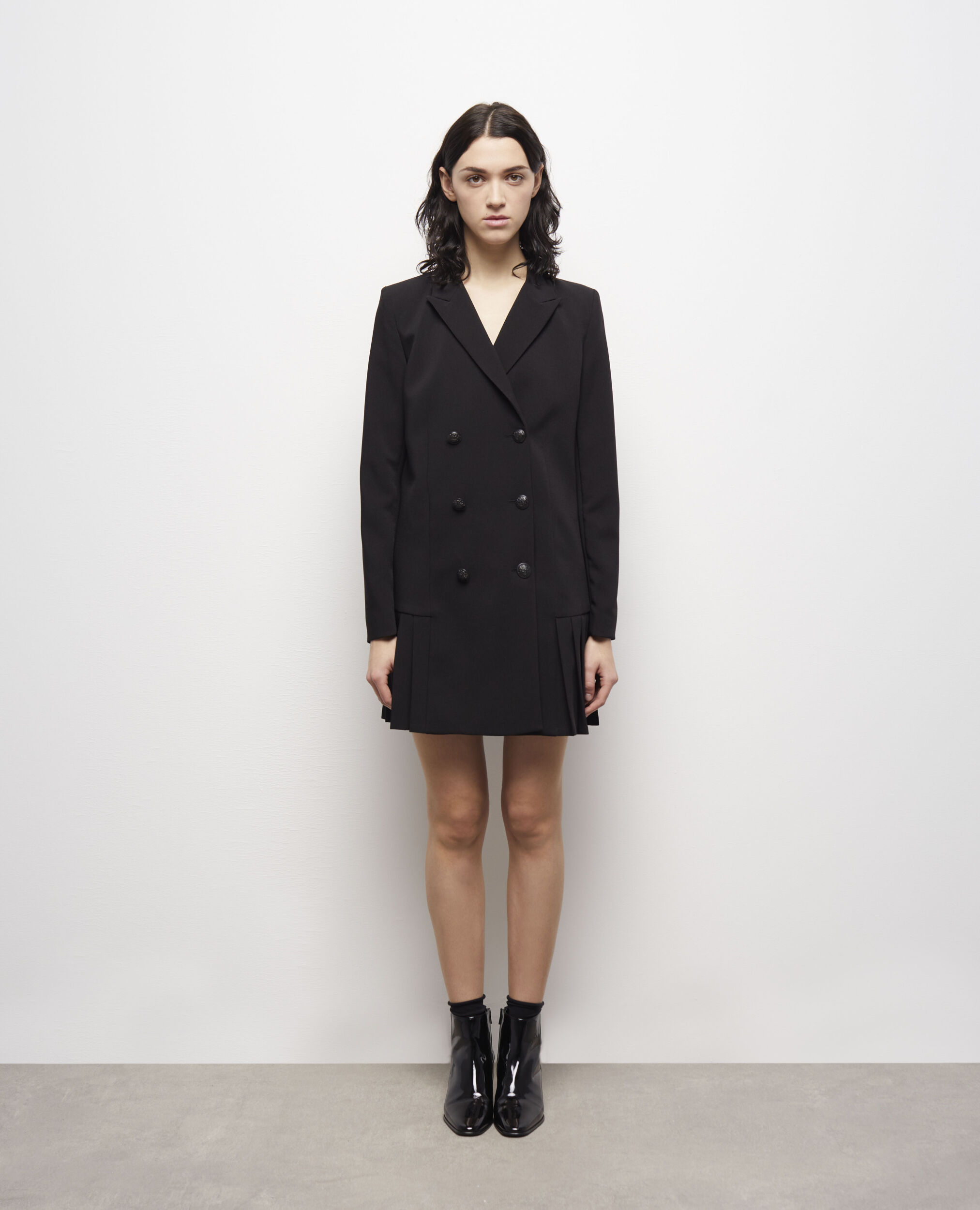 Robe courte noire