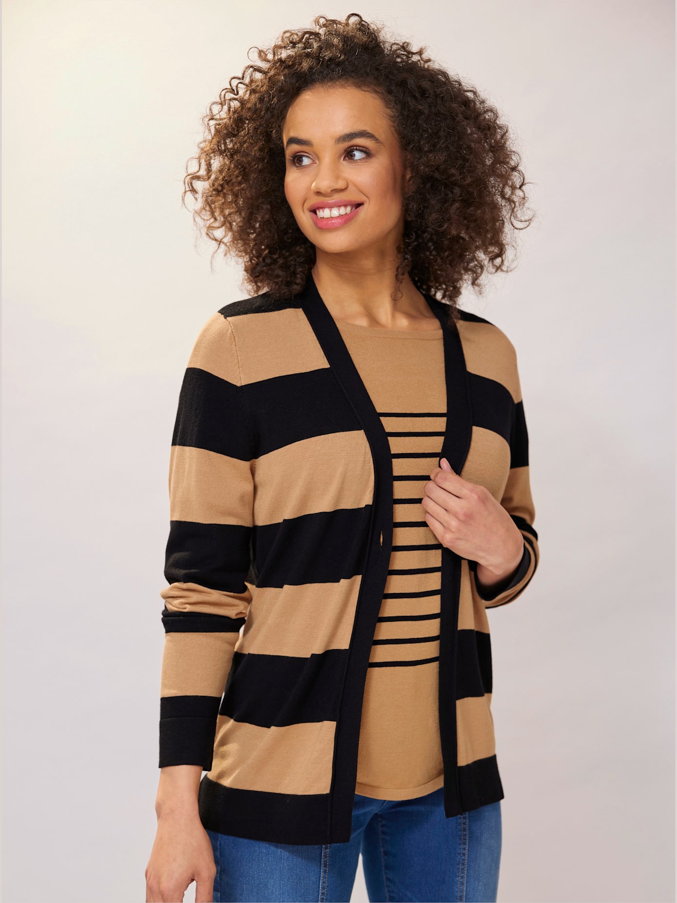 Veste en tricot larges rayures