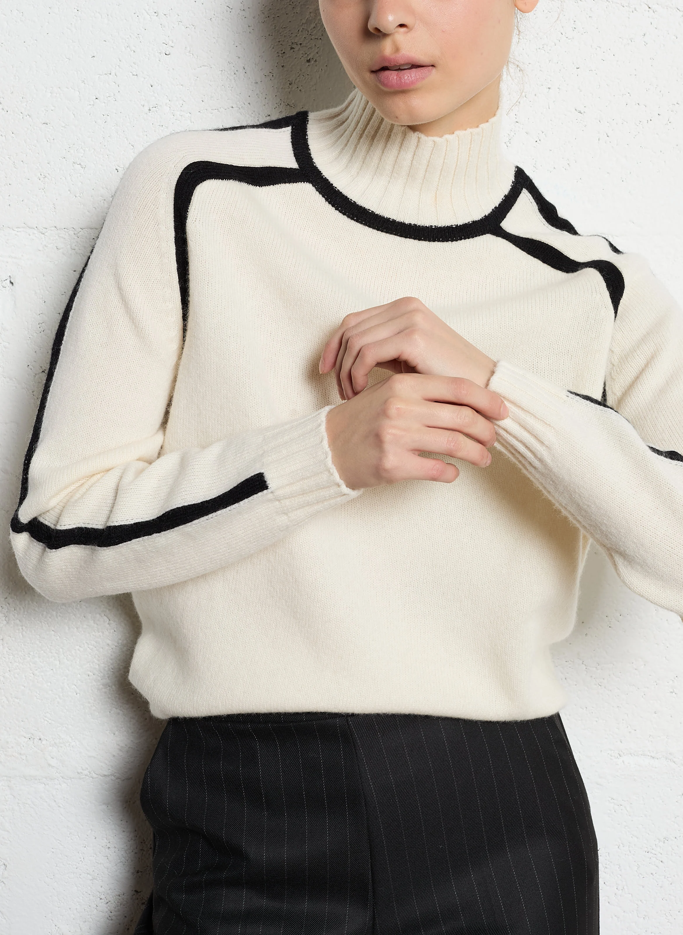 MINIKA - Pull droit col montant en laine | Blanc