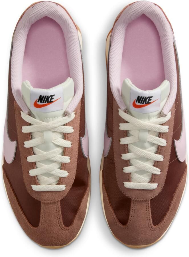 Nike Pacific suede sneakers bruin lichtroze