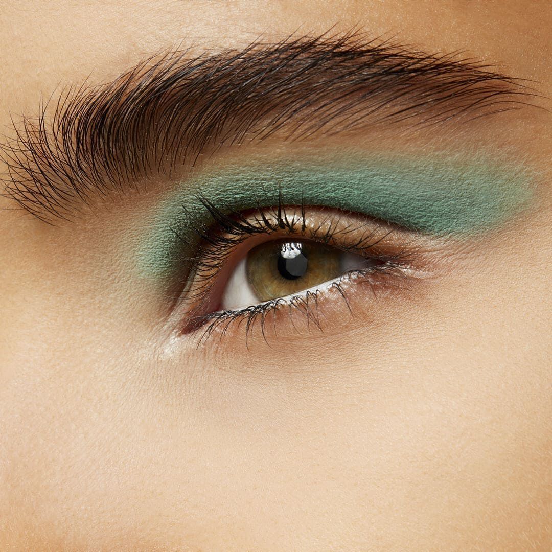 MAC MATTE EYE SHADOW / MATTE