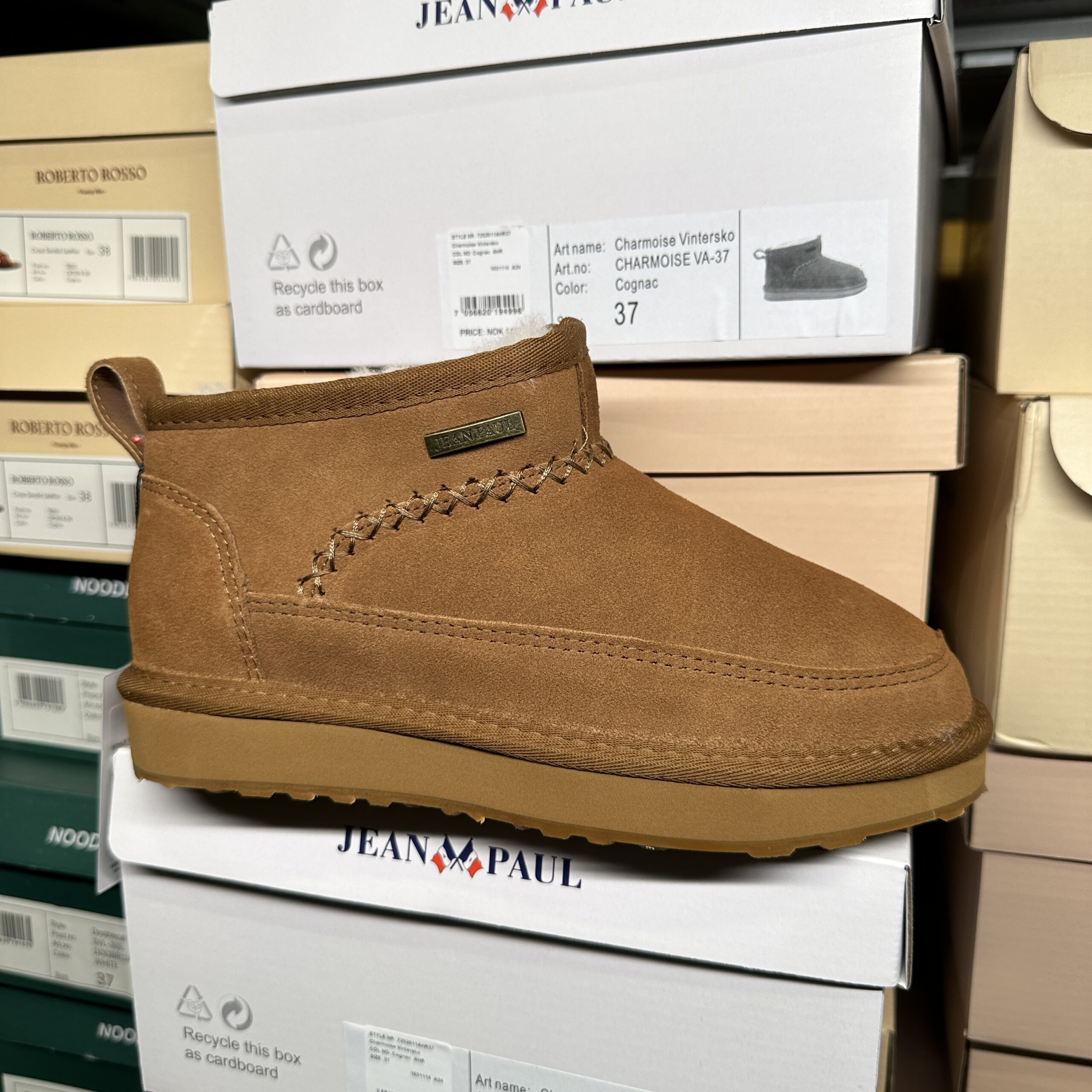 Jean Paul - Charmoise Chestnut