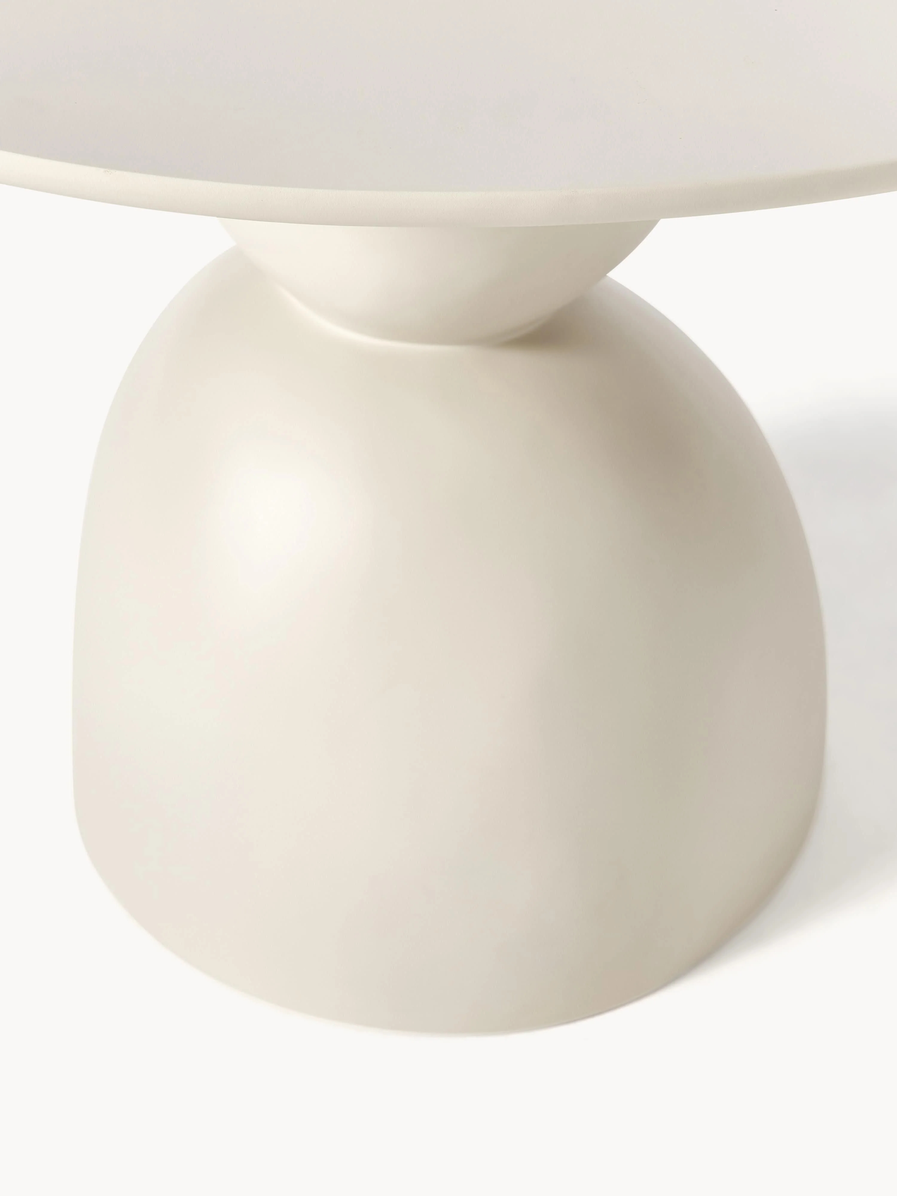 Ronde eettafel Sahra met organisch design, in verschillende formaten