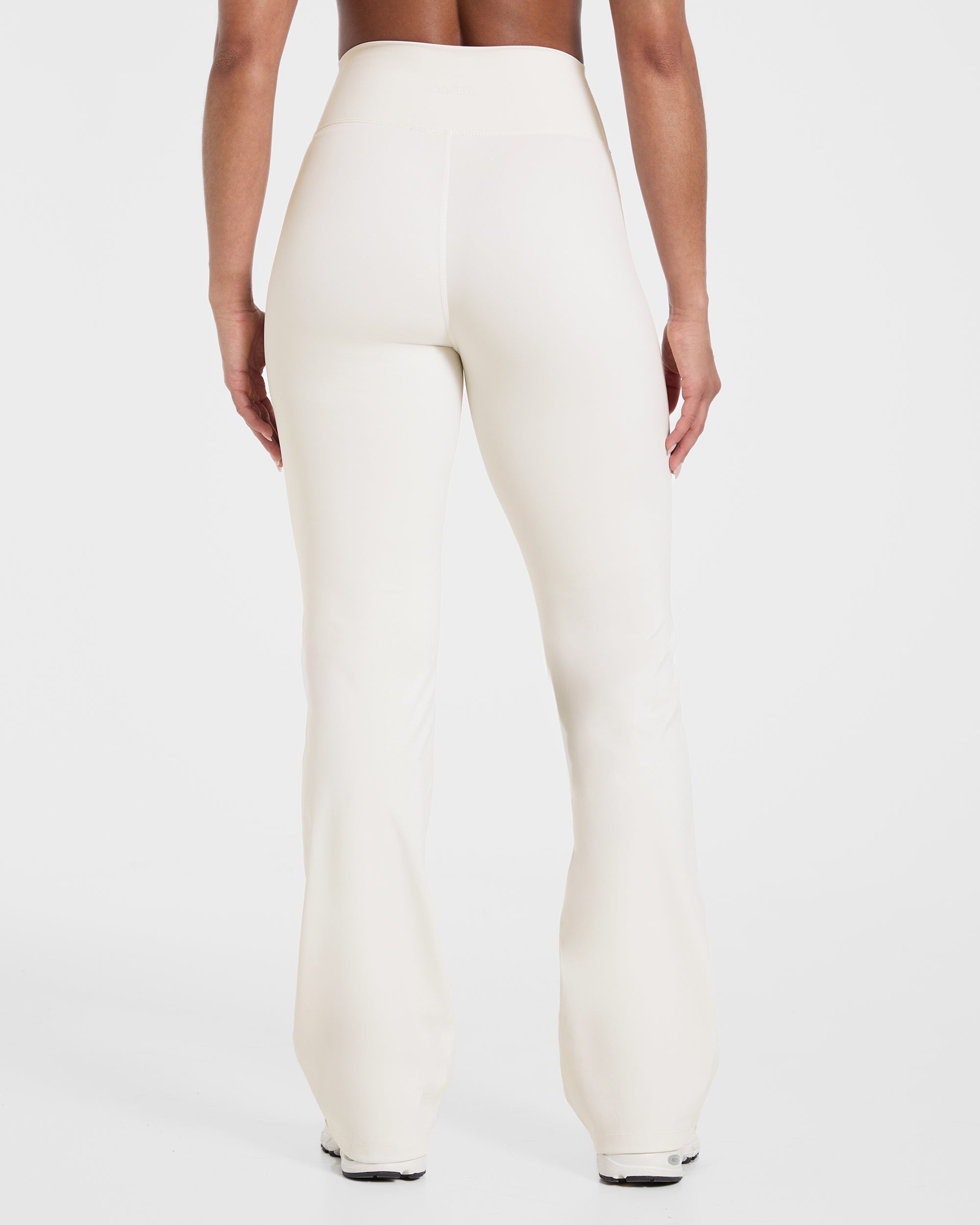 Sculpt Wrap Flared Leggings