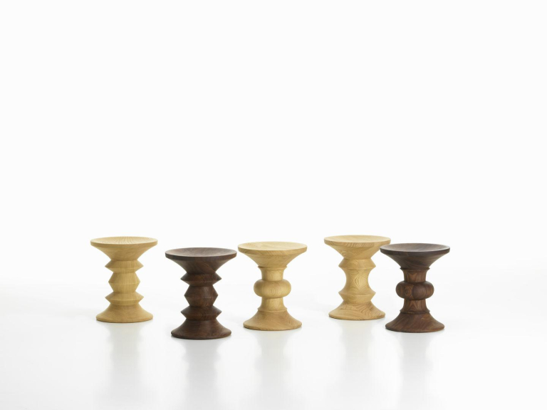 Vitra Stools bijzettafel Model A Chestnut