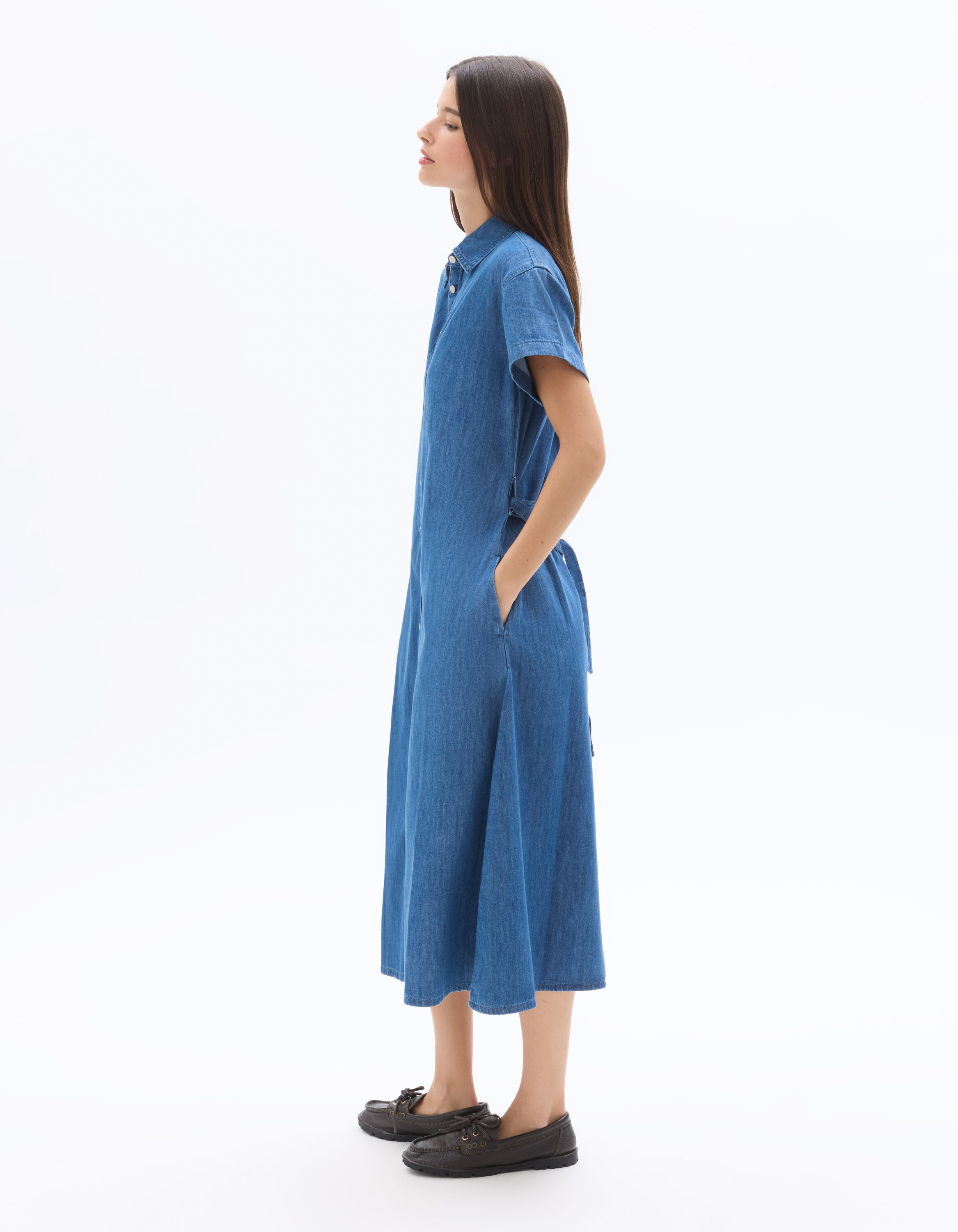 Robe chemise longue en jean - bleu