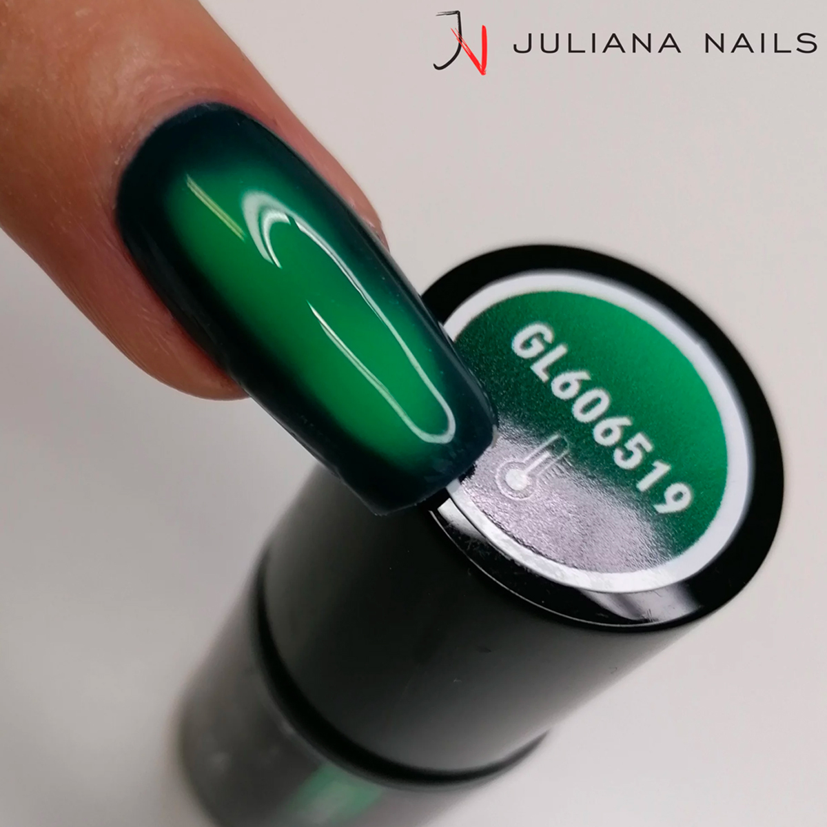 Vernis Semi-Permanent Juliana Nails Thermo Alert Green 6 ML
