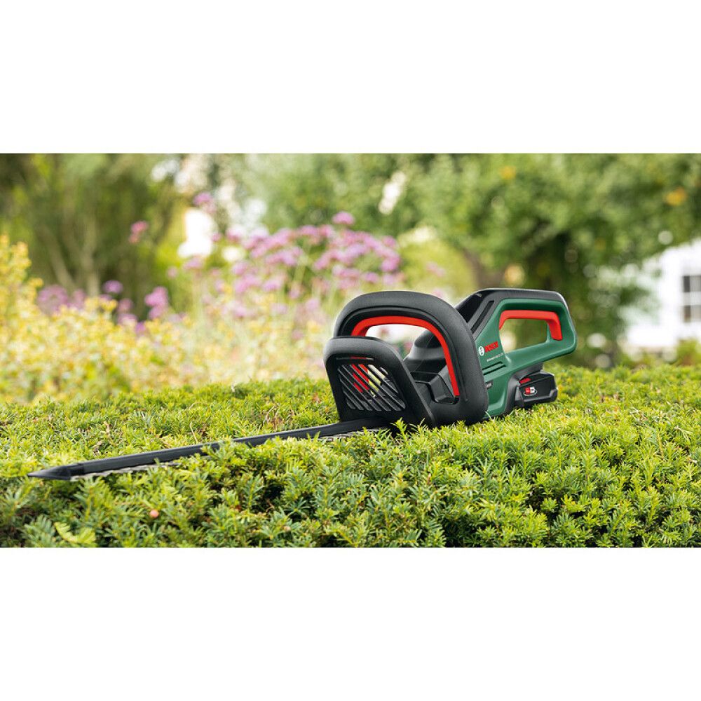 HEKKKSAKS BOSCH UNIVERSAL 55 18V UTEN BATTERI