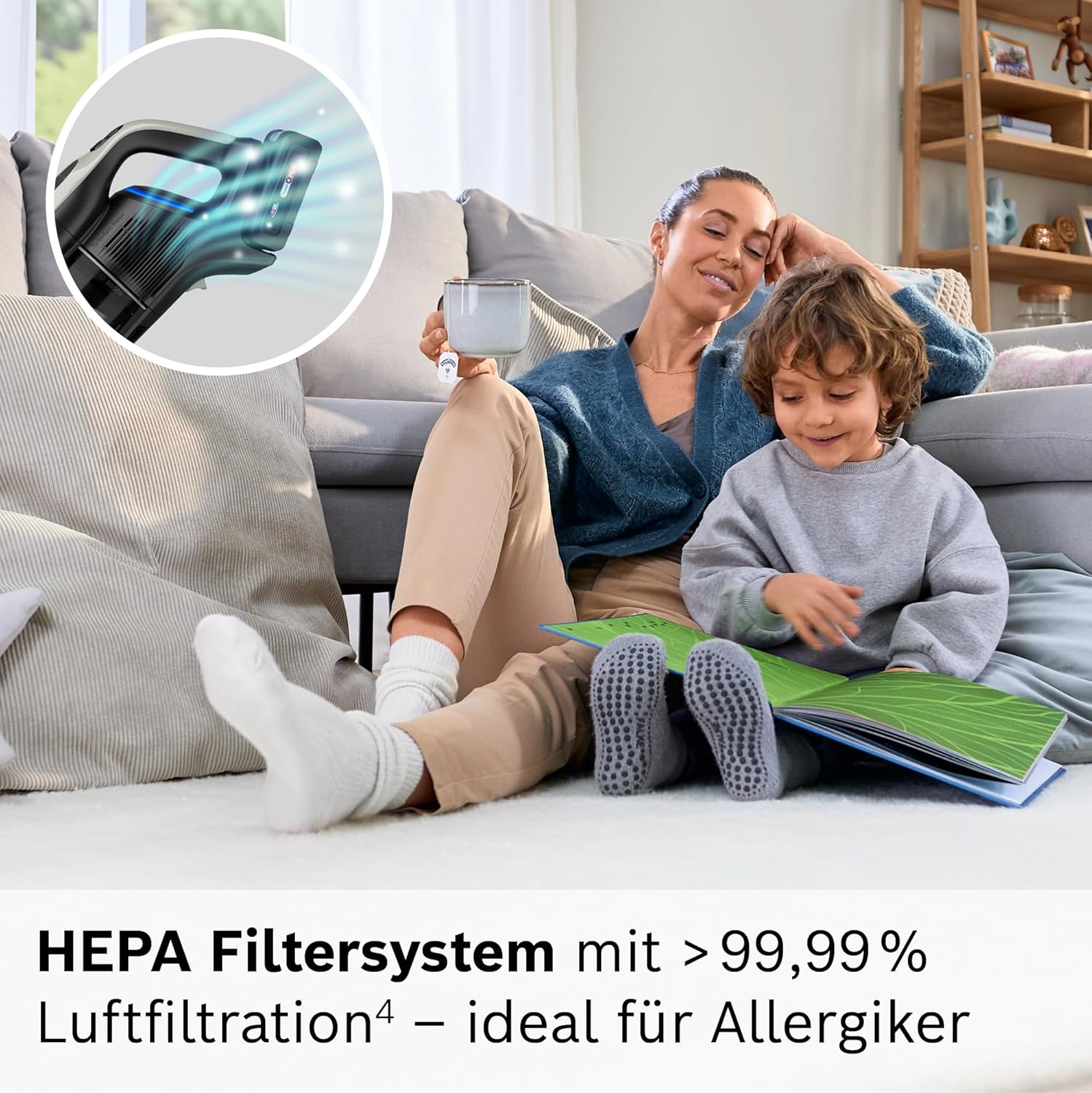 Bosch Akku-Staubsauger Unlimited 10 BKS1051GQC, kabellos, MicroClean Technology, TFT-Display, Staubkomprimierung, HEPA-Filtersystem, 10 J. Motorgarantie, 4 Ah Akku, LED-Licht, Schnellladegerät, grau