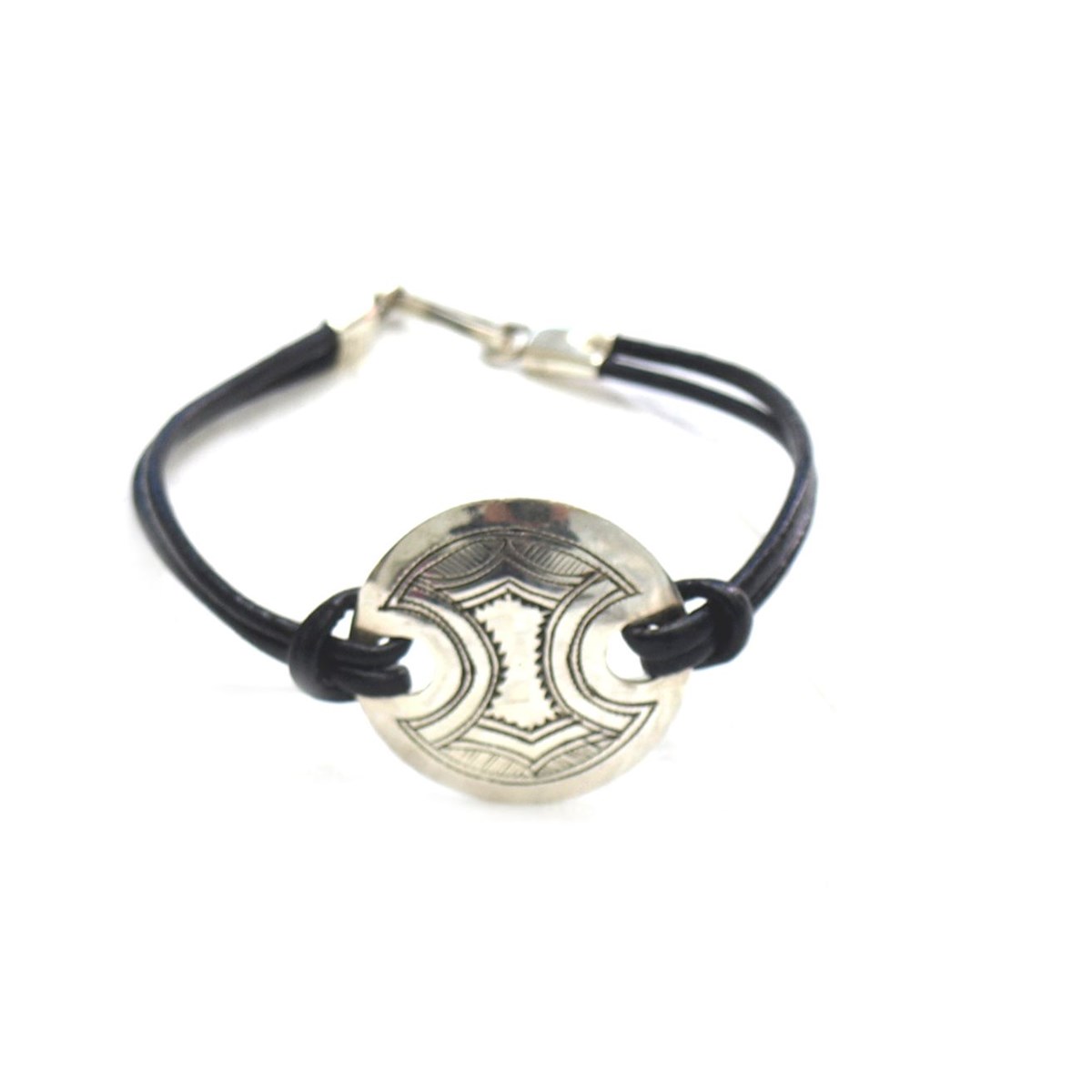 Bracelet cuir et plaque ronde