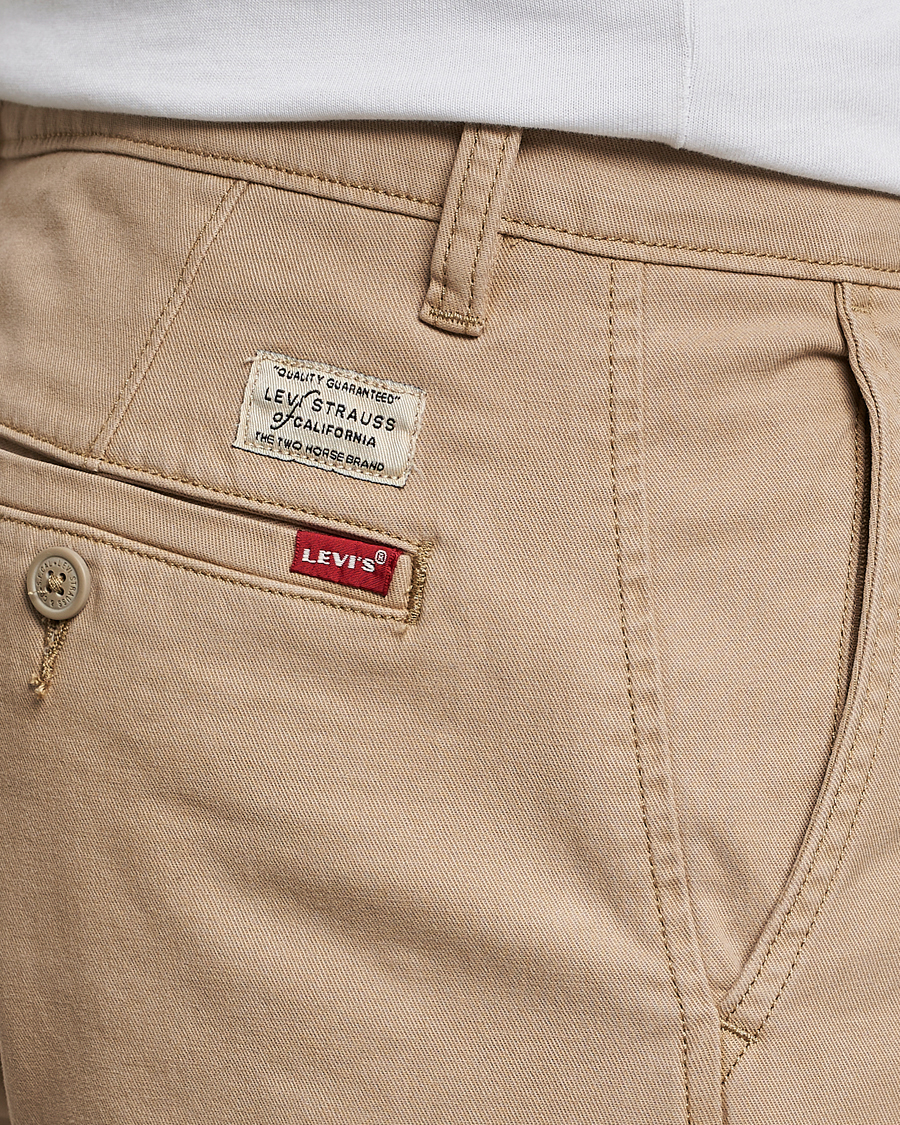 Levi's Garment Dyed Stretch Chino Beige