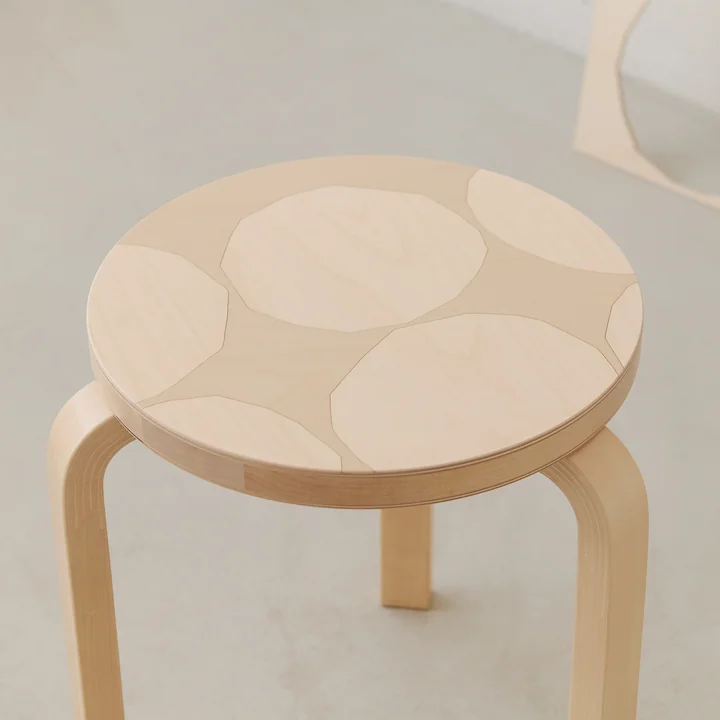 Artek x Marimekko - 60 Hocker, Kivet, Birke natur (Anniversary Edition)