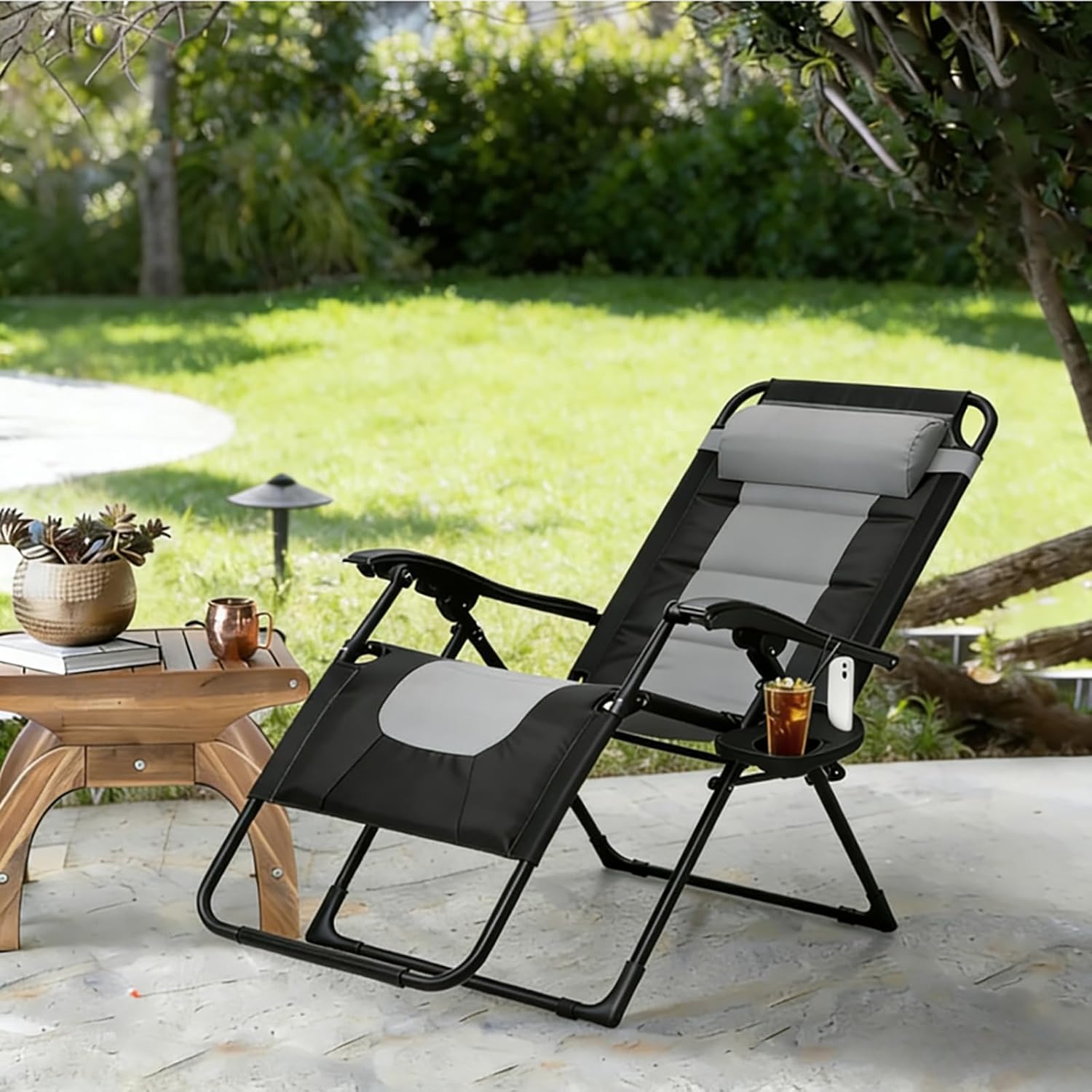 Liegestuhl Klappbar Zero Gravity Sonnenliege, Klappbare Gartenliege mit Abnehmbare Nackenkissen Getränkehalter, Verstellbare Rückenlehne,Belastbar 150kg,Ergonomisches für Balkon Strand Garten (Gray)