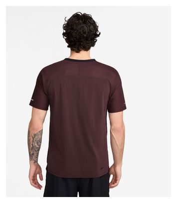 Maillot manches courtes Nike Trail Solar Chase Rouge Homme