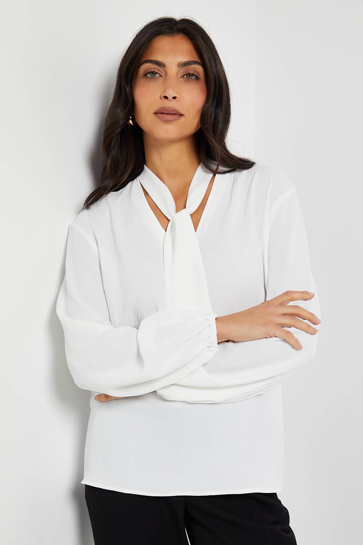 Wallis Blouse Tissée à Col Noué