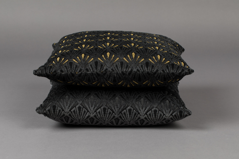 Dutchbone Daisy kussen 45x45 goud