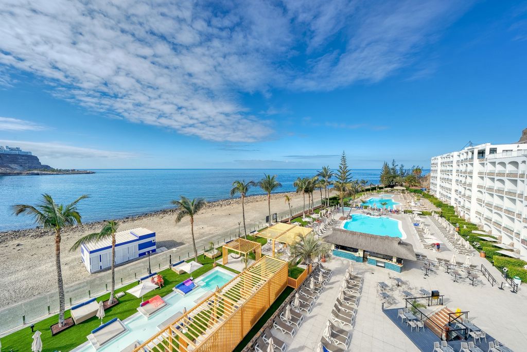 H10 Costa Mogan Logies en ontbijt - Hotel