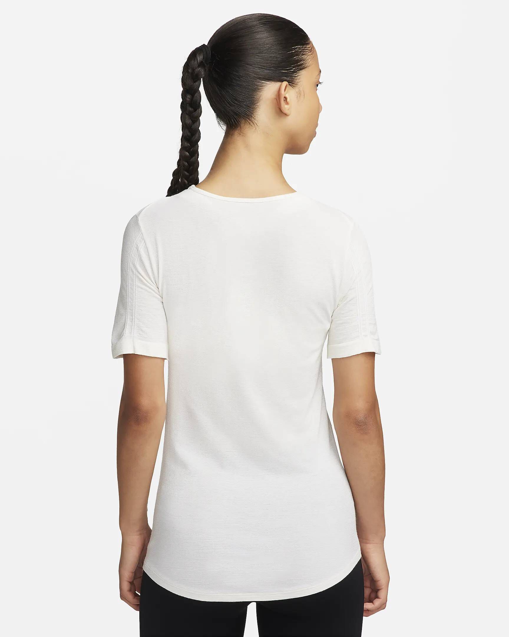 Nike| Damen Laufshirt mit Wolle