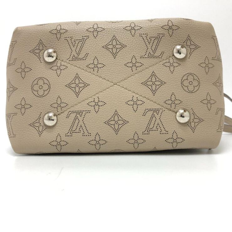 Louis Vuitton Vintage Louis Vuitton Crossbody Bag Beige
