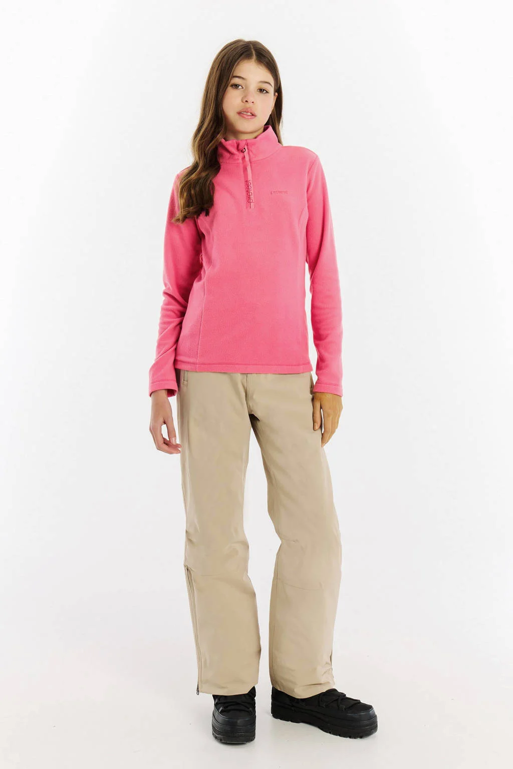 Protest skipully Remutey JR roze