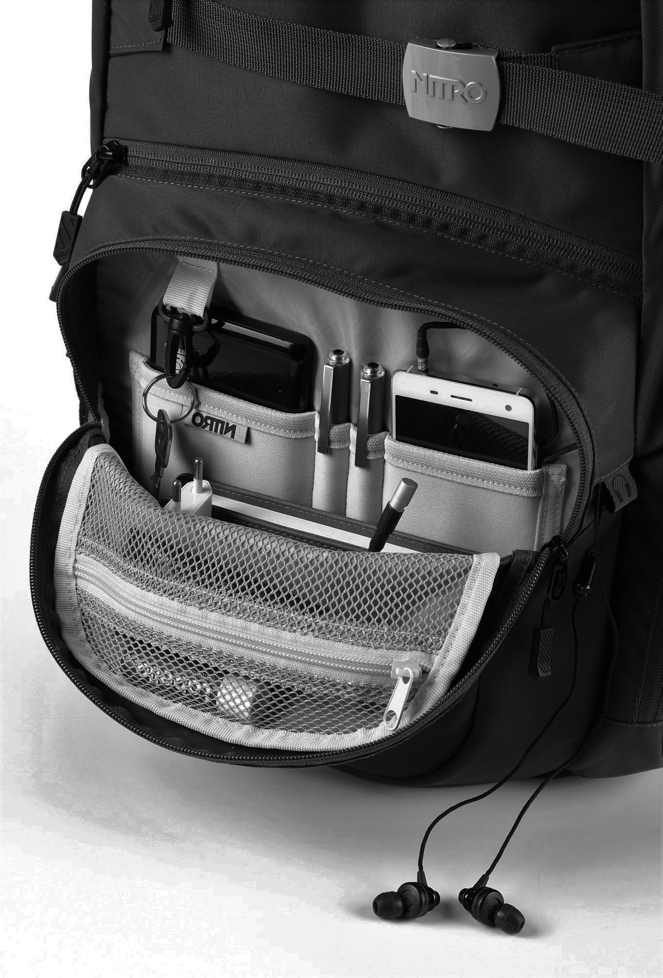 NITRO Schulrucksack »Hero« Alltagsrucksack, Grosser Freizeitrucksack, Schule, Arbeit und Reise