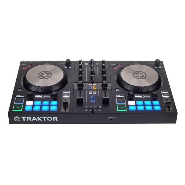 Native Instruments Traktor S2 MK3 Bundle