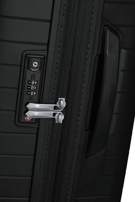 American Tourister Fastforward Koffert 67L, Flash Black