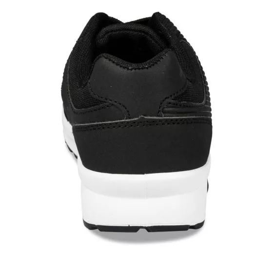 Baskets NOIR UNYK PERF