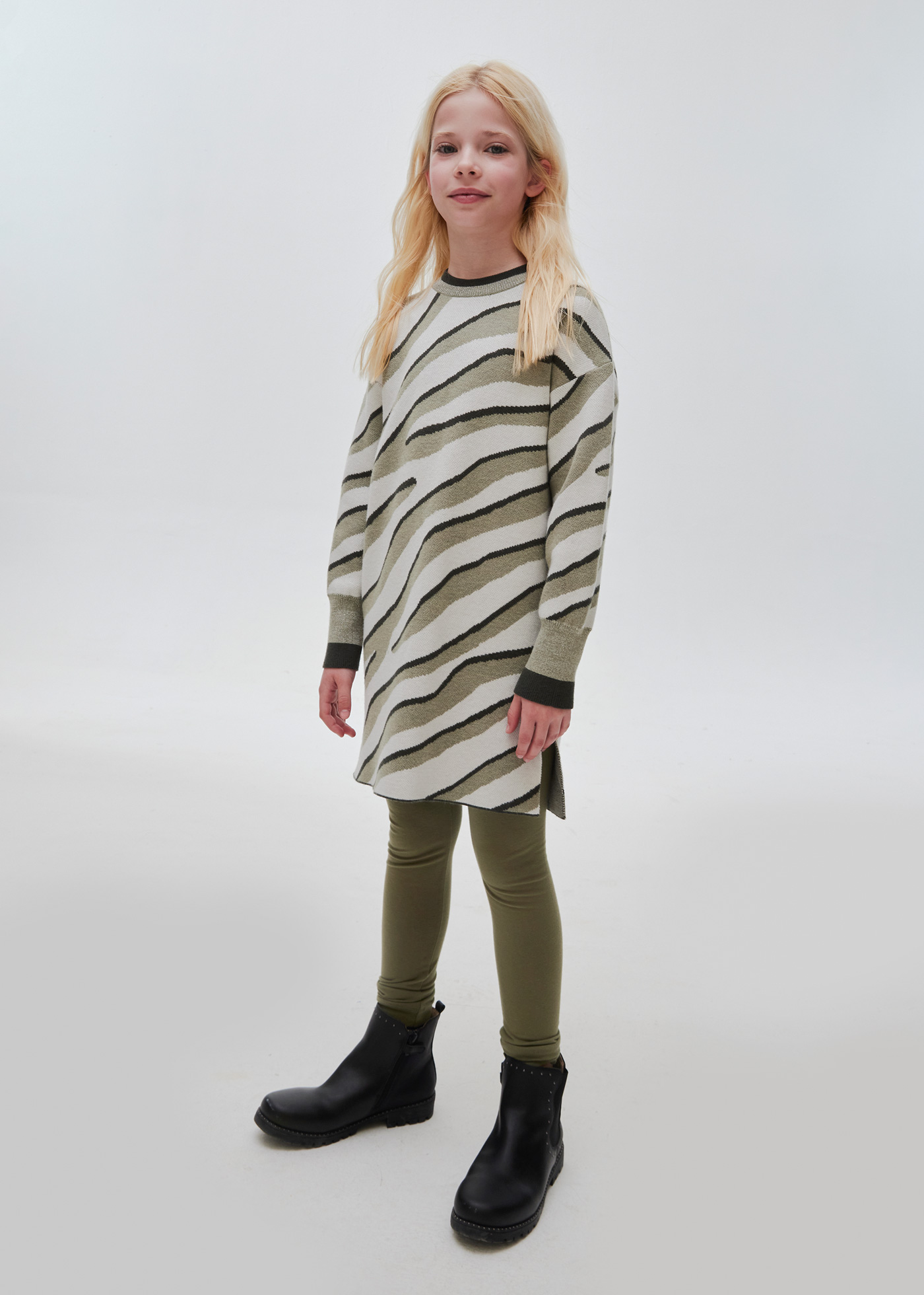 Vestido de tricô para menina
