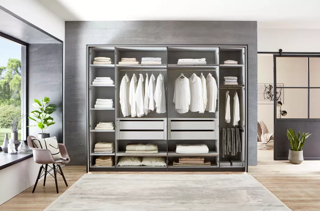 Kleiderschrank Split 300 x 216 cm