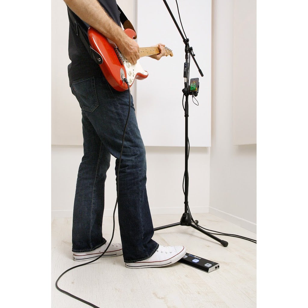IK Multimedia iRig Blueboard coreMIDI pedalboard