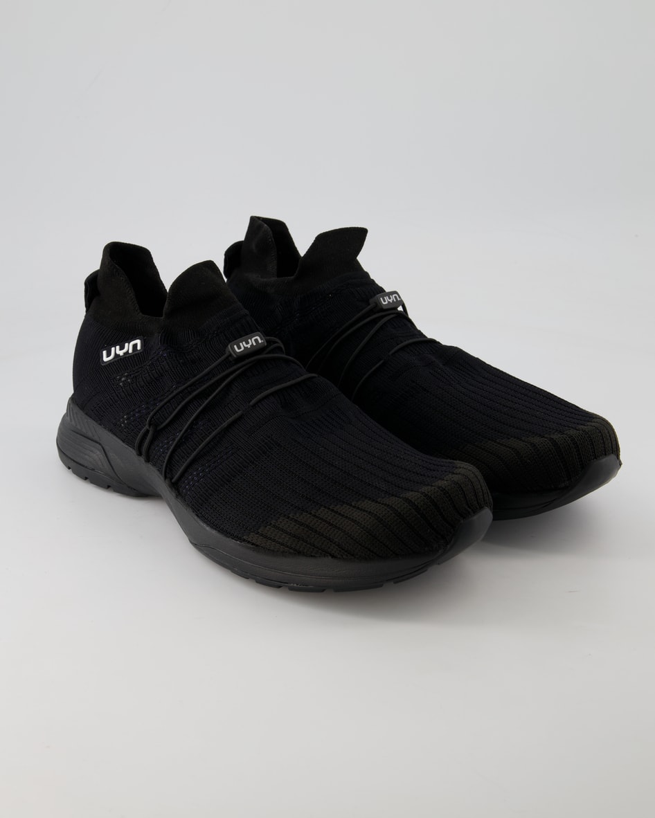 UYN Man Free Flow Tune XC Sneaker in Schwarz