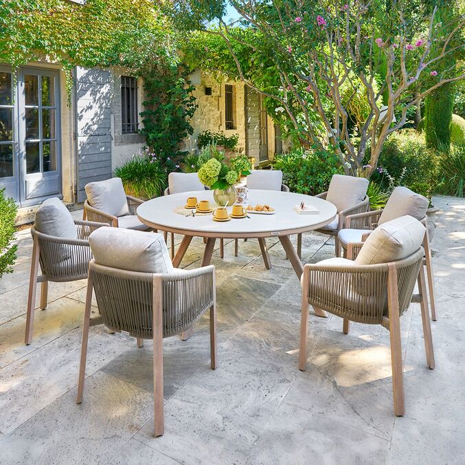 Ensemble table de jardin fixe ronde NELORA + 8 fauteuils NELORA Ficelle & Miel