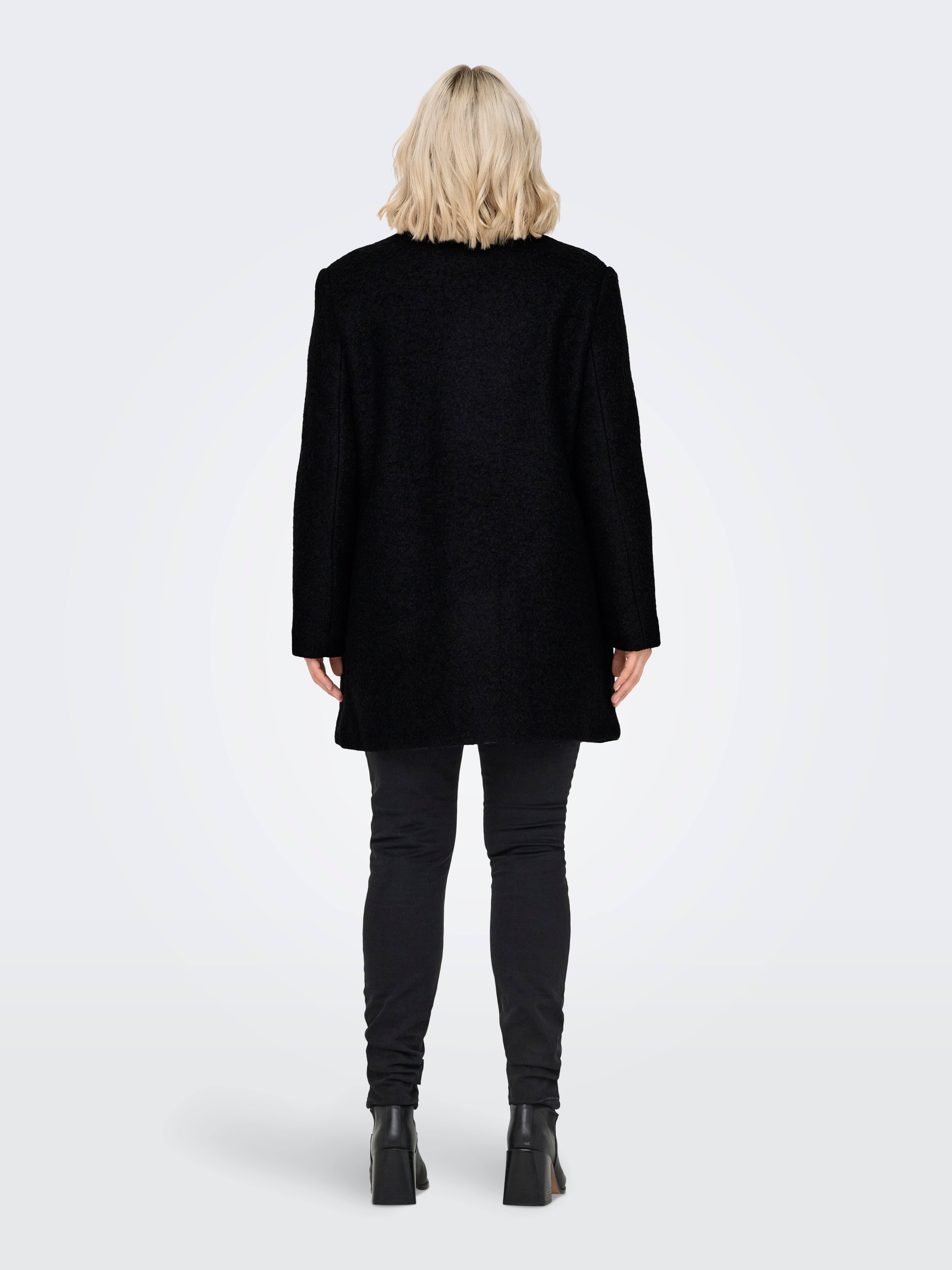 CARNEWSOPHIA Mantel Black