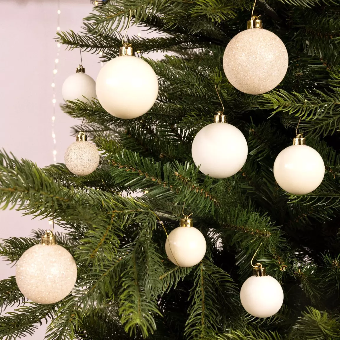 Lot de 30 boules de Noël assorties Alpine Blanc laine