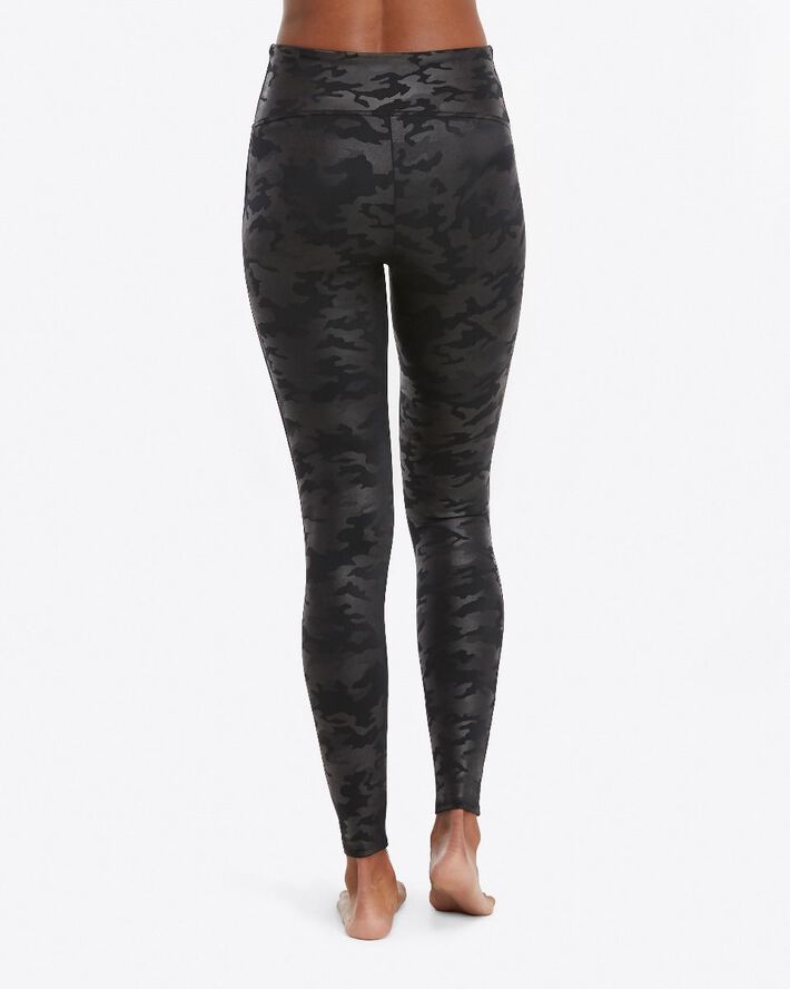 Spanx Camo Leggings Black camo