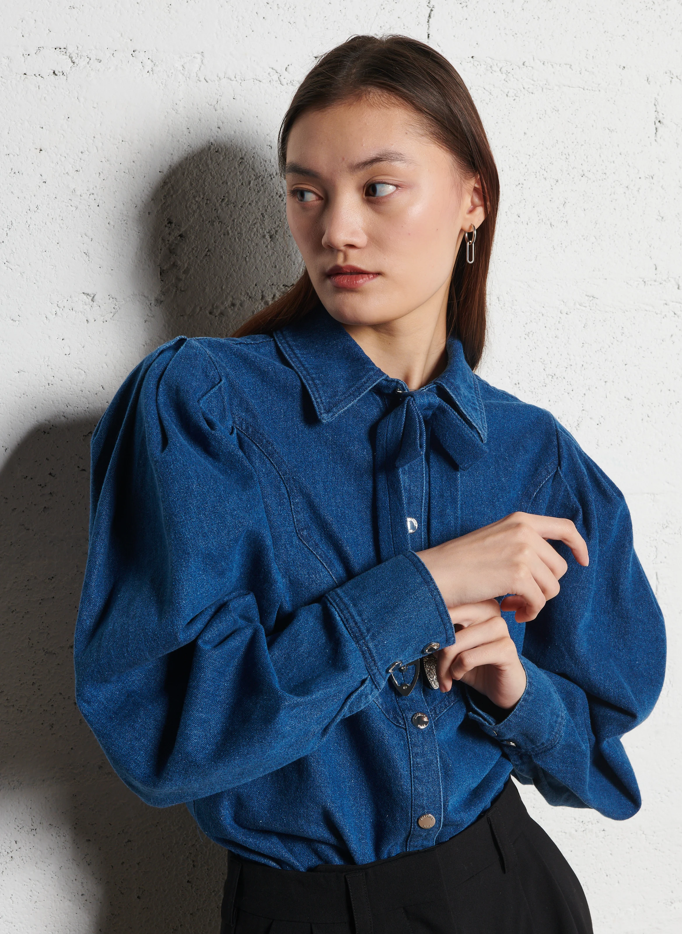 CLOV - Chemise col classique en jean | Bleu