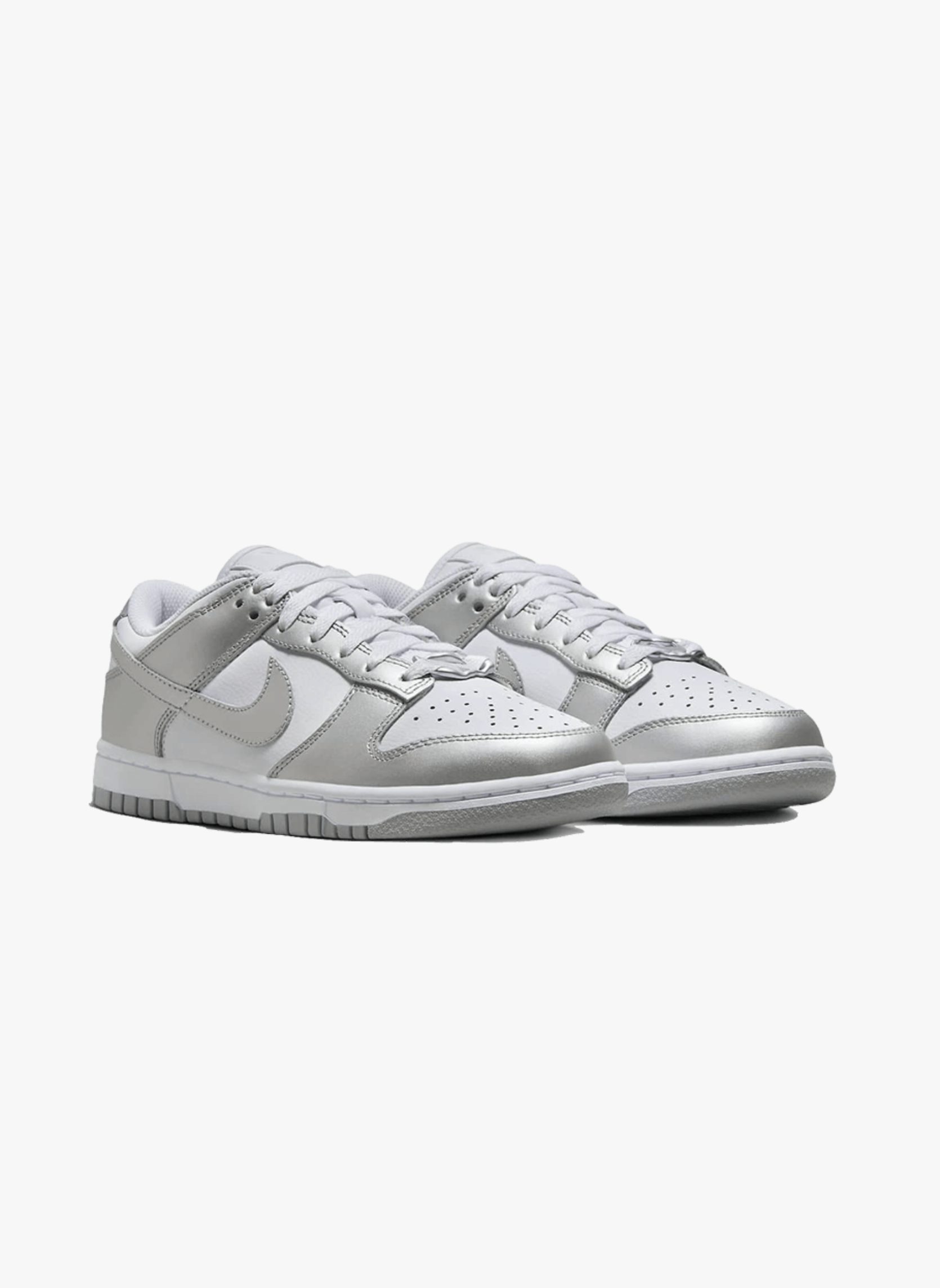 Nike dunk low metallic silver | Gris