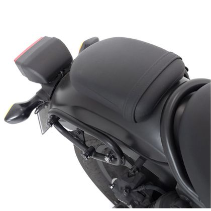 Sacoches cavalières SW-MOTECH Legend Gear set (13.5/13.5 litres) avec supports - Noir