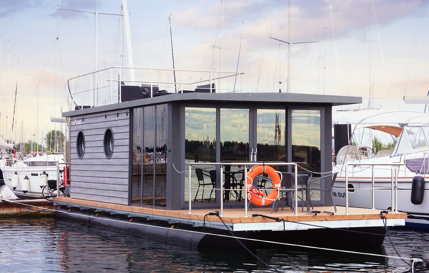Hausboot Übernachtung Schleswig